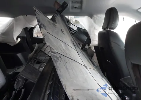 2021 Ford Explorer Xlt z USA, uszkodzony, nr VIN 1FMSK8DHXMGB13951